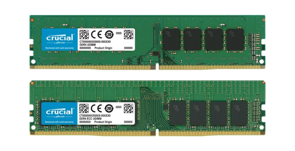 Un modulo di memoria RAM non ECC Crucial e un modulo di memoria RAM ECC Crucial